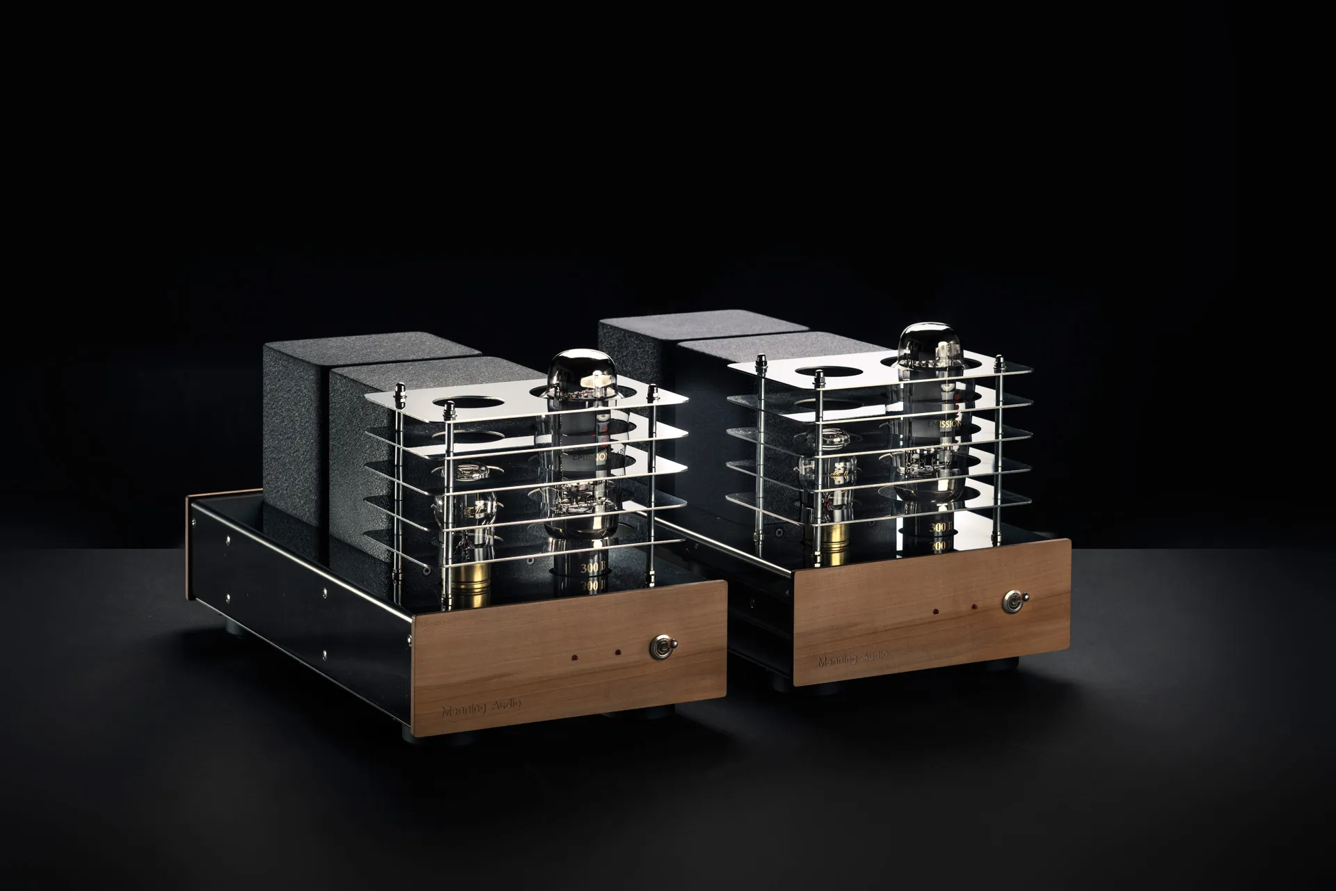 Die getesteten Monoblöcke von Menning Audio Design